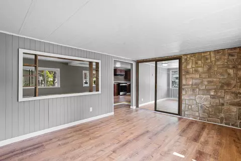 8 Dart St, Hooksett, NH 03106 photo 13