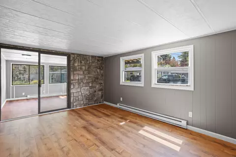 8 Dart St, Hooksett, NH 03106 photo 14