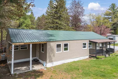 8 Dart St, Hooksett, NH 03106 photo 3