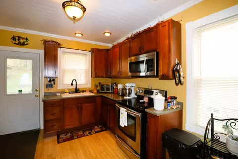 Kitchen - 348 Champlain St, Berlin, NH 03570 photo 3 of 4