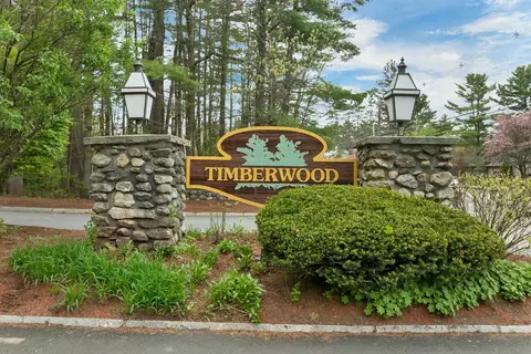 5 Timberwood Dr #208, Goffstown, NH 03045