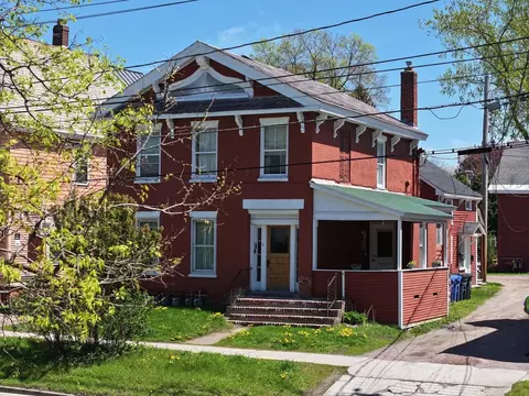 18 Park St, Burlington, VT 05401