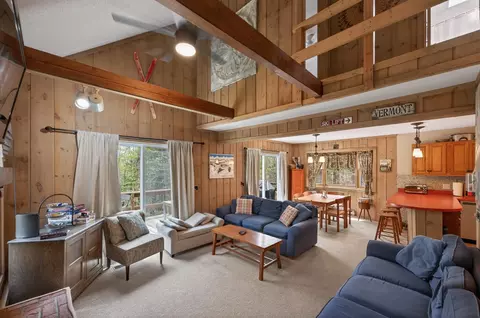 18 Quail Ct, Wilmington, VT 05363