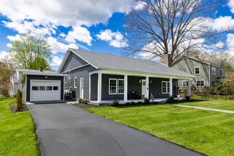 12 Dresden Rd, Hanover, NH 03755