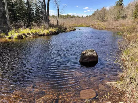 378 Silver St, Middleton, NH 03887