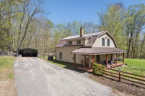 321 Loudon Rd, Pittsfield, NH 03263