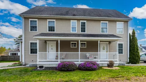 9 Vetter Ln #A, Rochester, NH 03867