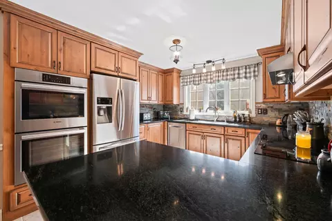 Kitchen - 20 Mt Carter Dr, Gorham, NH 03581 photo 2 of 5