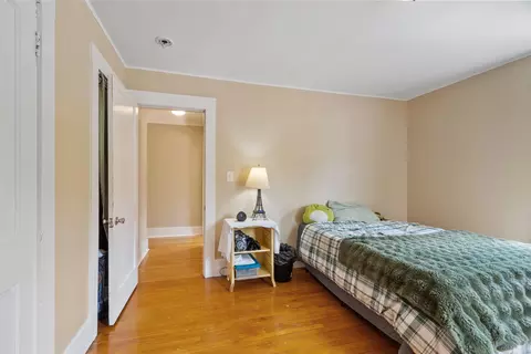 Bedroom - 71 Linden St, Exeter, NH 03833 photo 3 of 7