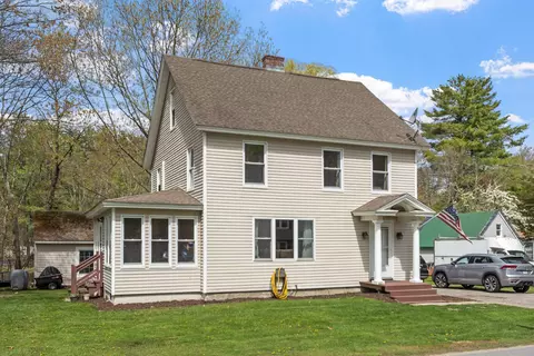 Exterior - 71 Linden St, Exeter, NH 03833 photo 2 of 11