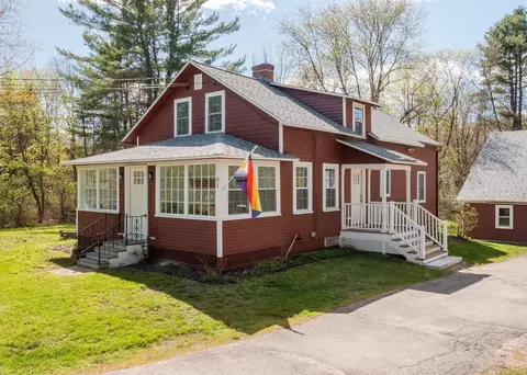 81 Dover Rd, Durham, NH 03824