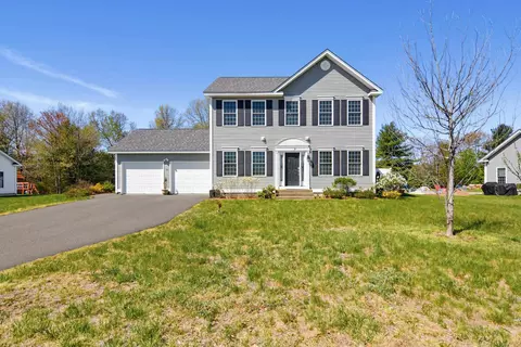 45 Windsewpt Rd, Manchester, NH 03109