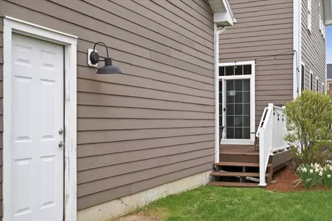 Exterior - 346 Zephyr Rd, Williston, VT 05495 photo 4 of 6
