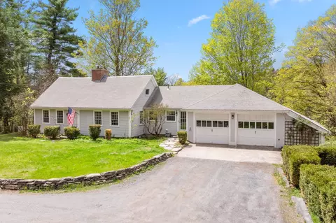 1224 Tucker Hill Rd, Thetford, VT 05075