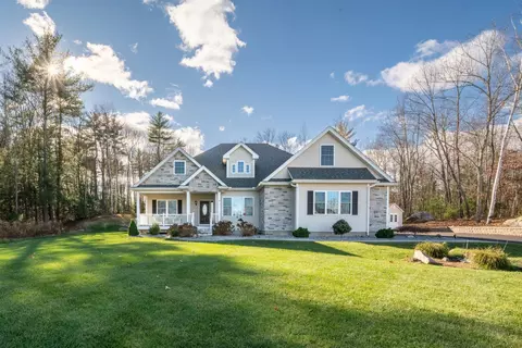 18 Steele Rd, Derry, NH 03038