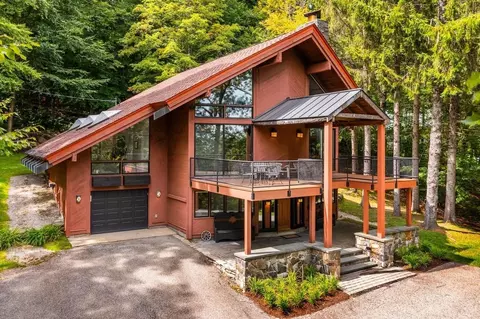 74 N Brookwood Rd, Stratton, VT 05360