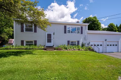 14 East St, Waterbury, VT 05676
