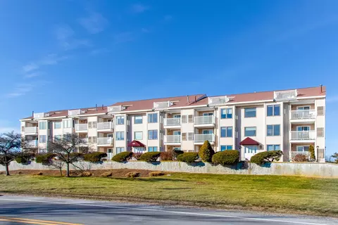 Other - 975 Ocean Blvd UNIT 1, Hampton, NH 03842 photo 1 of 2