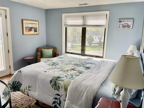 Bedroom - 975 Ocean Blvd UNIT 1, Hampton, NH 03842 photo 3 of 5