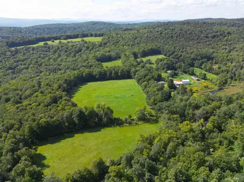 6036 Jacksonville Stage Rd, Halifax, VT 05358