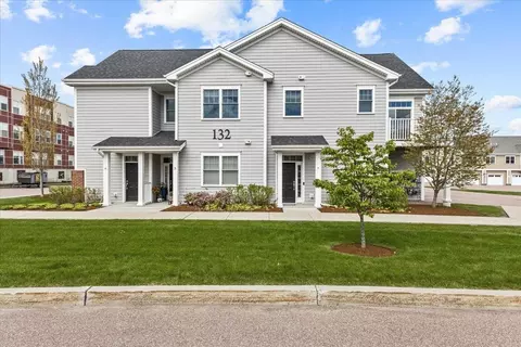 132 Stillwater Ln #7, Williston, VT 05495