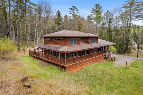 4880 Pikes Falls Rd, Jamaica, VT 05343