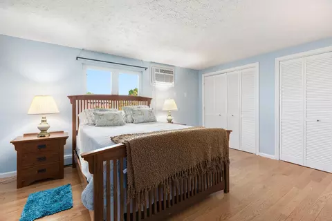 Bedroom - 76 Seabury #76, Hampton, NH 03842 photo 3 of 4