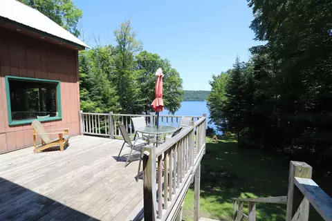 809 Jackson Rd, Averill, VT 05901