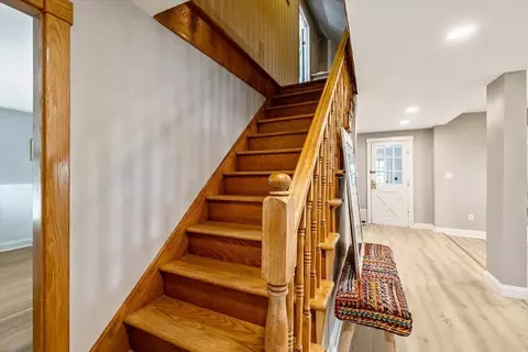 Entry Way - 321 E Alburgh Rd, Alburgh, VT 05440 photo 4 of 6
