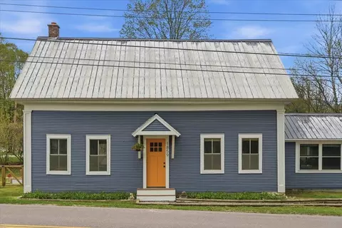 1859 Guptil Rd, Waterbury, VT 05677