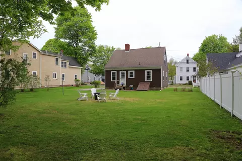 Exterior - 23 Dearborn Ave, Hampton, NH 03842 photo 6 of 6