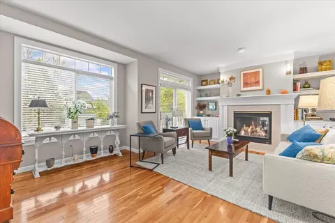 73 Park Rd, South Burlington, VT 05403