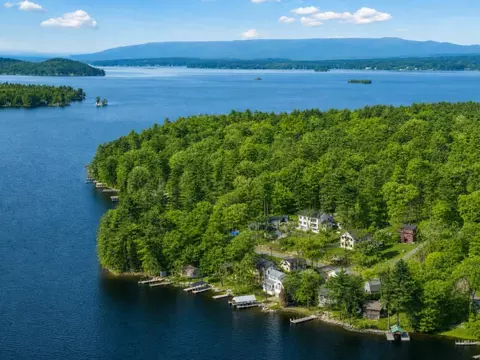 290 Trask Side Rd, Alton, NH 03810