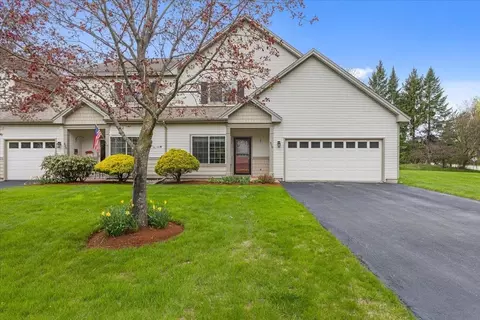 310 Meadowrun Rd, Williston, VT 05495