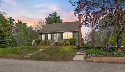 39 Prescott Rd, Raymond, NH 03077