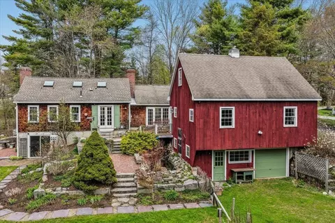 2 Mack Hill Rd, Amherst, NH 03031