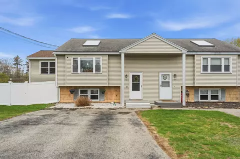 1 Matthew Dr #L, Derry, NH 03038