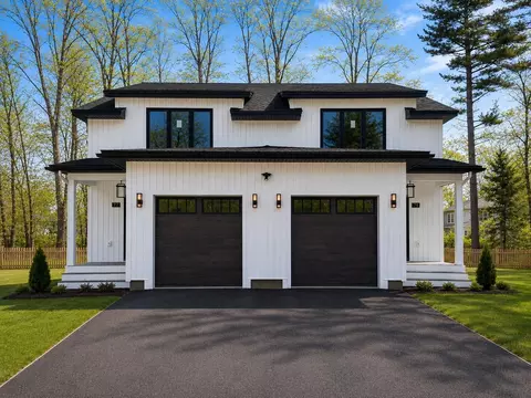 77 Colchester Point Rd, Colchester, VT 05446