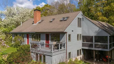 1459 South Rd, Hopkinton, NH 03229