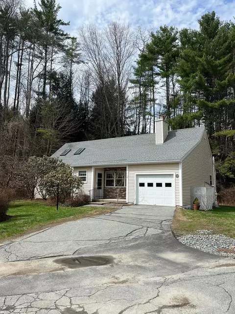 6 Oak Ridge Rd #30, Lebanon, NH 03784