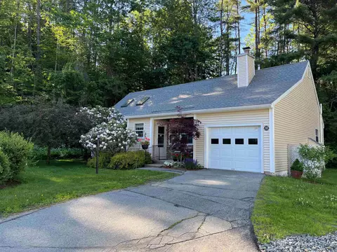 6 Oak Ridge Rd #30, Lebanon, NH 03784
