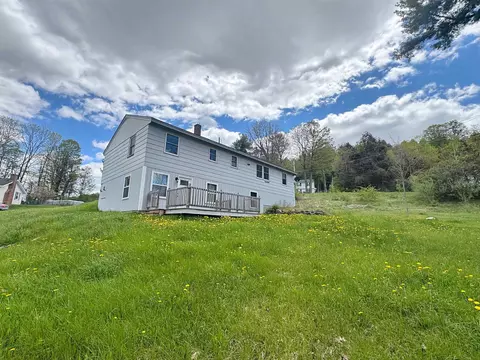 20 Edwin Ave, Claremont, NH 03743
