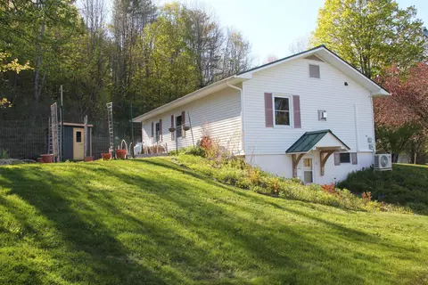36 George St, Montpelier, VT 05602