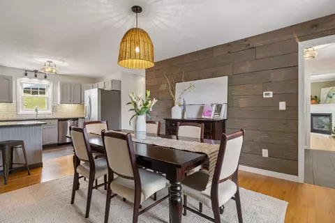 Dining - 95 Willowbrook Ave, Stratham, NH 03885 photo 2 of 5