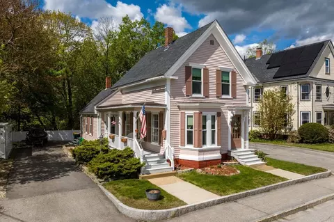 19 Sheridan Ave, Rochester, NH 03867