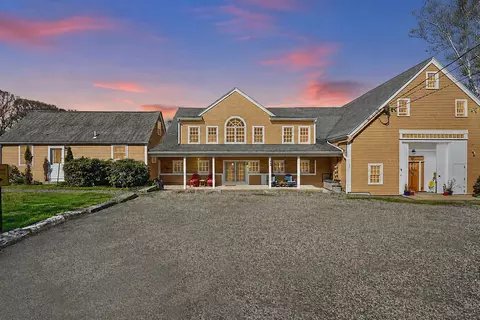 178 Haley Rd #2, Kittery, ME 03904