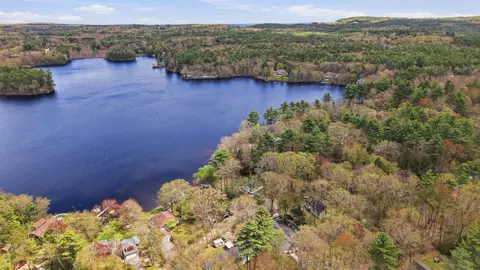 26 Ash St, Northwood, NH 03261