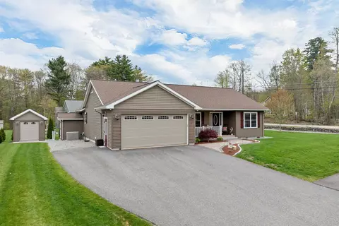 7 Pendleton Rd, Laconia, NH 03246