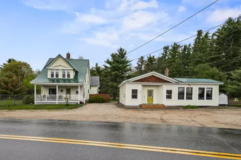 66 Intervale Cross Rd #A & B, Conway, NH 03818
