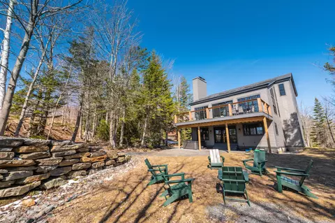 Exterior - 3 Slopeside Rd, Dover, VT 05356 photo 4 of 7